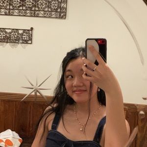 Meet your Posher, Isabelle